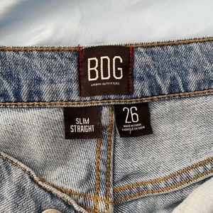 urban outfitters bdg slimstraight light wash jeans